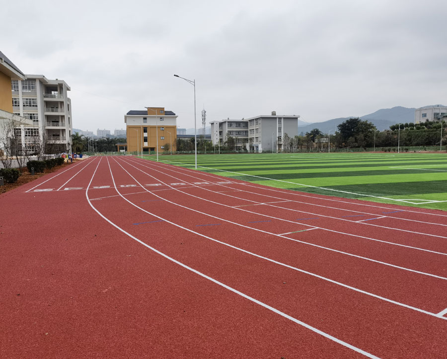 晉寧職中運動場