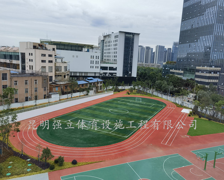 官渡區(qū)關(guān)坡片區(qū)城中村改造項(xiàng)目二期B地塊小學(xué)運(yùn)動場建設(shè)